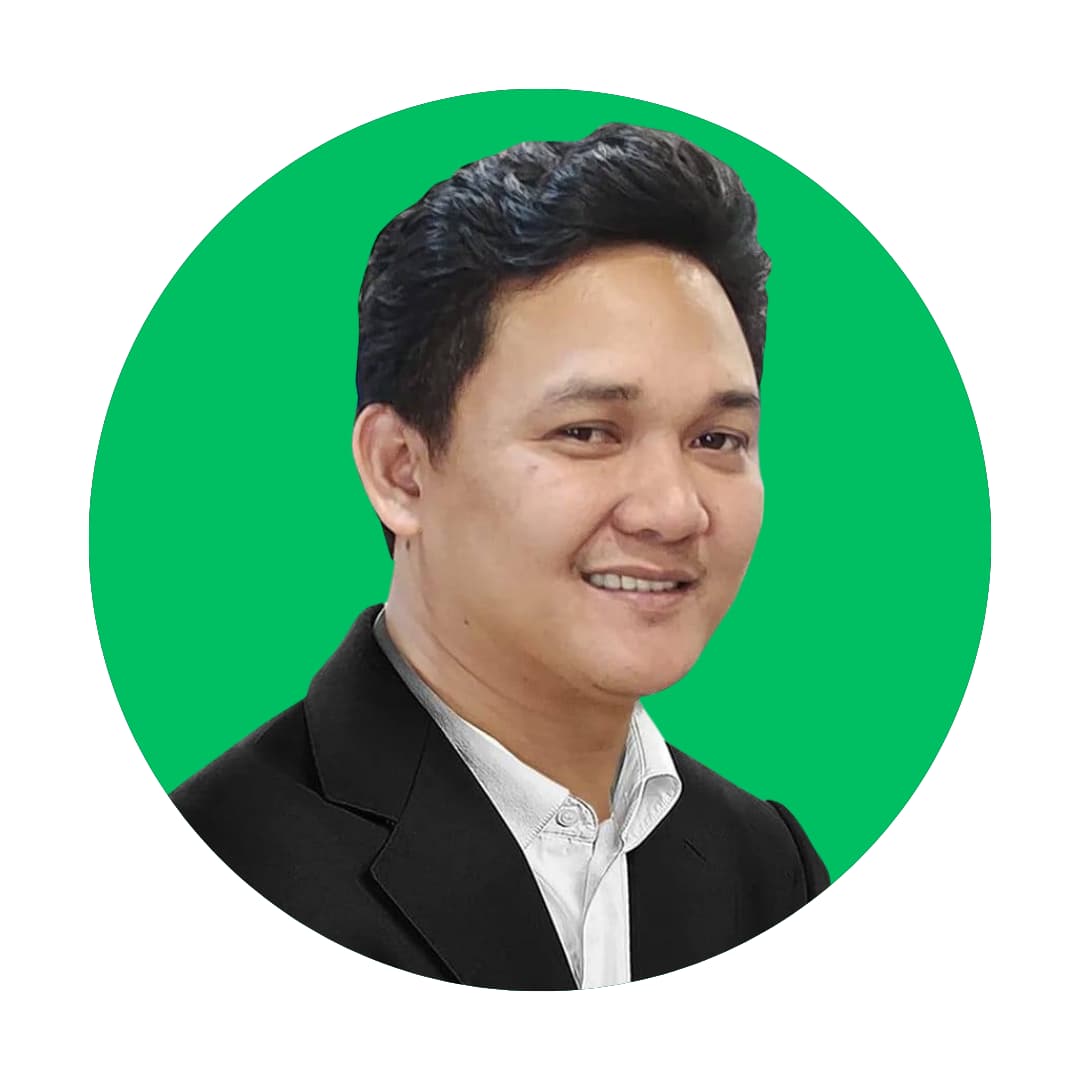 Angelo Reyes